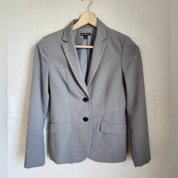 J. Crew Women’s Gray 2 button All Season Wear to Work Blazer Size 2 - Picture 1 of 10